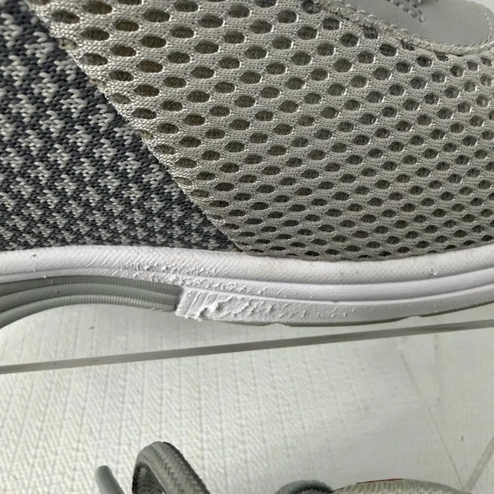 Orthofeet Edgewater Stretch Athletic Shoes Men's Size 9.5 2E Gray Orthopedic
